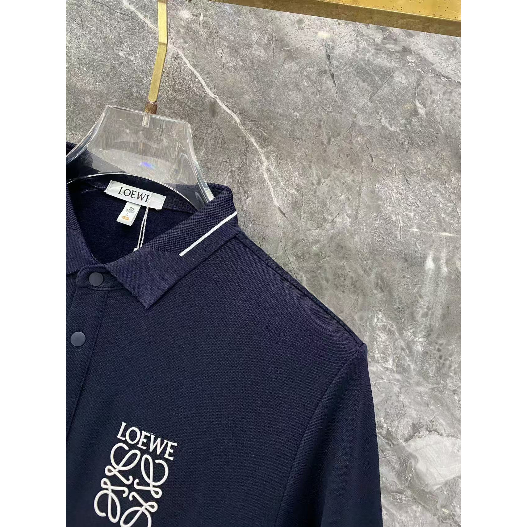 <p>&nbsp;LOEWE 秋冬长袖Polo(783020)</p>