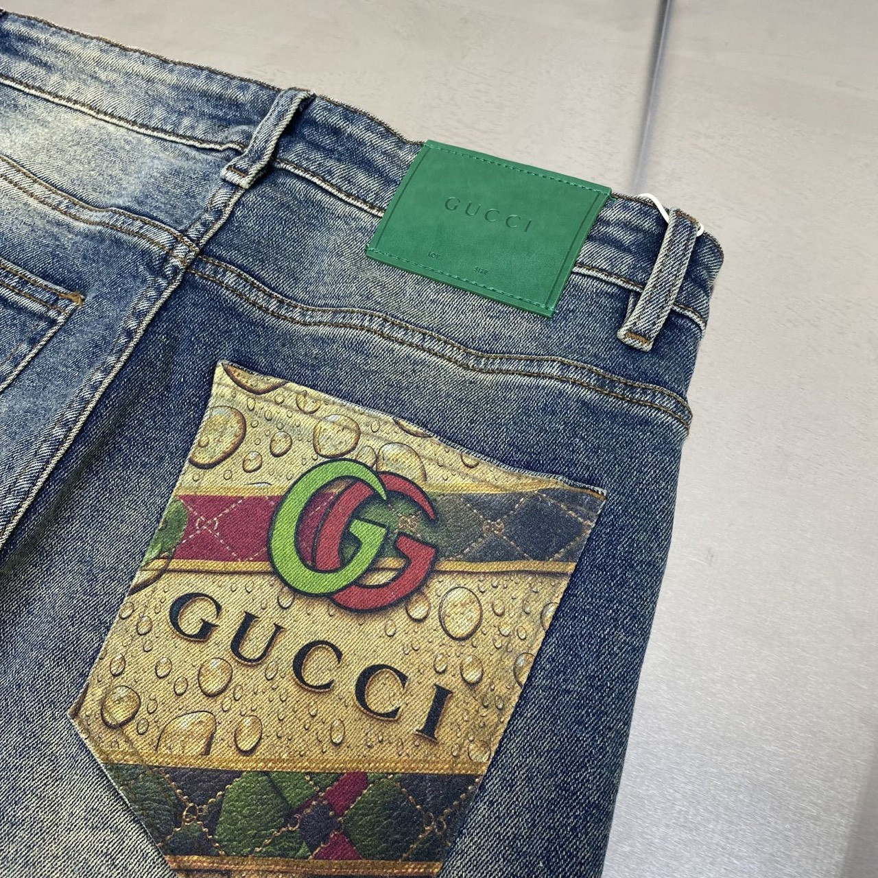 <p>GUCCI 牛仔裤(6790)</p>