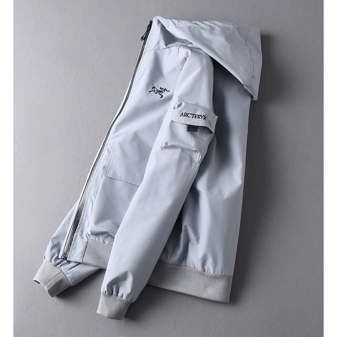 <p>Arc'teryx 新款男士夹克外套</p>