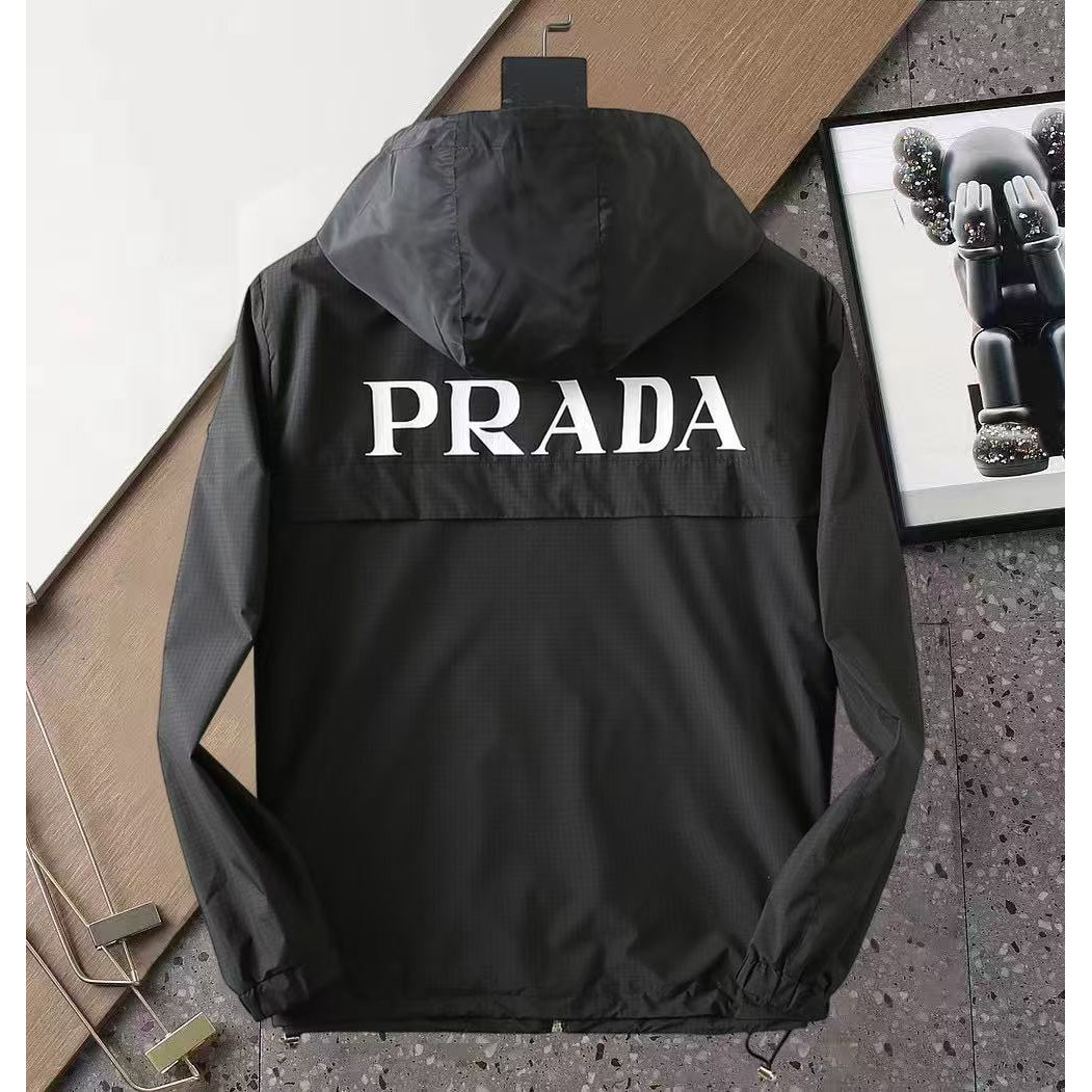 <p>PRADA&nbsp;男士夹克外套(800871)</p>