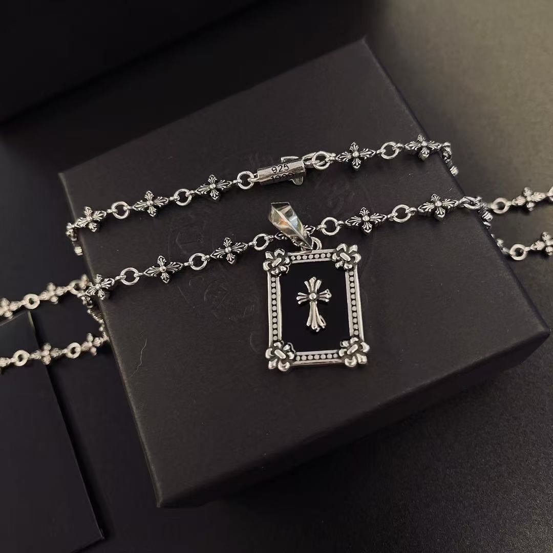<p>CHROME HEARTS 项链</p>