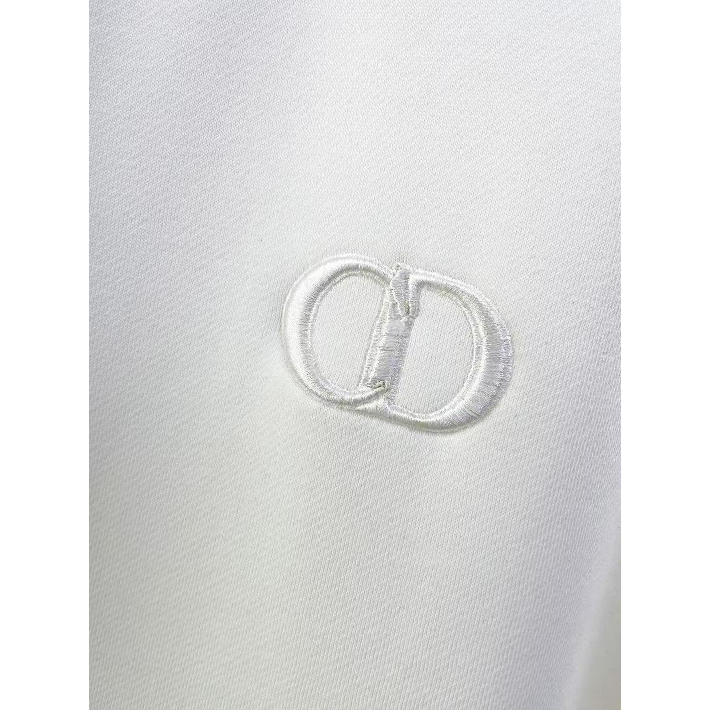<p>DIOR 圆领卫衣(白)</p>
