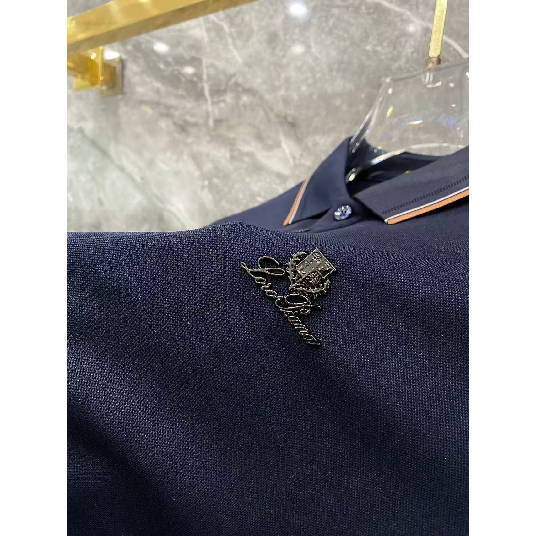 <p>Loro Piana 秋冬长袖Polo(783006)</p>