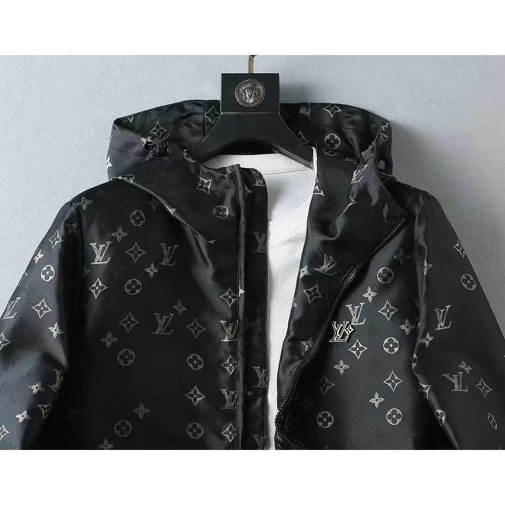 <p>LV 男士夹克外套(黑)</p>
