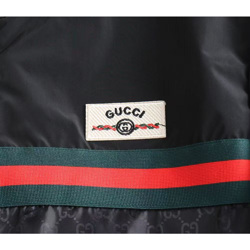 <p>GUCCI&nbsp;男士夹克外套(黑)</p>