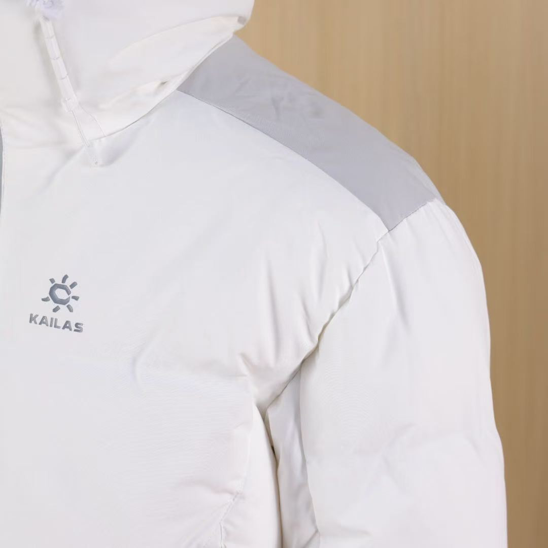 <p>KAILAS 达古冬季户外抗寒加厚登山防风服(白)</p>