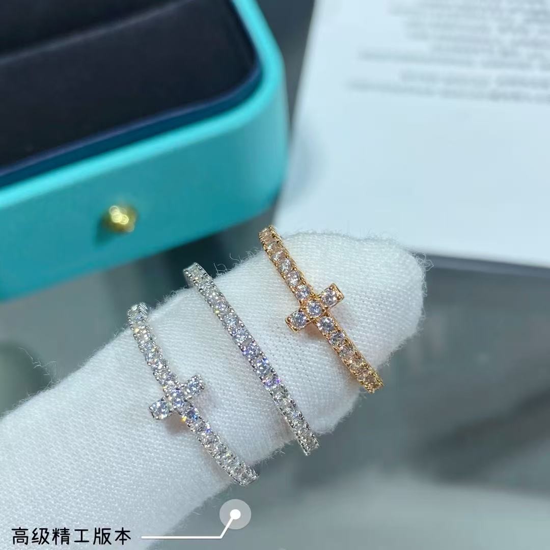 <p>TIFFNY&amp;CO.&nbsp;细排钻戒指</p>
