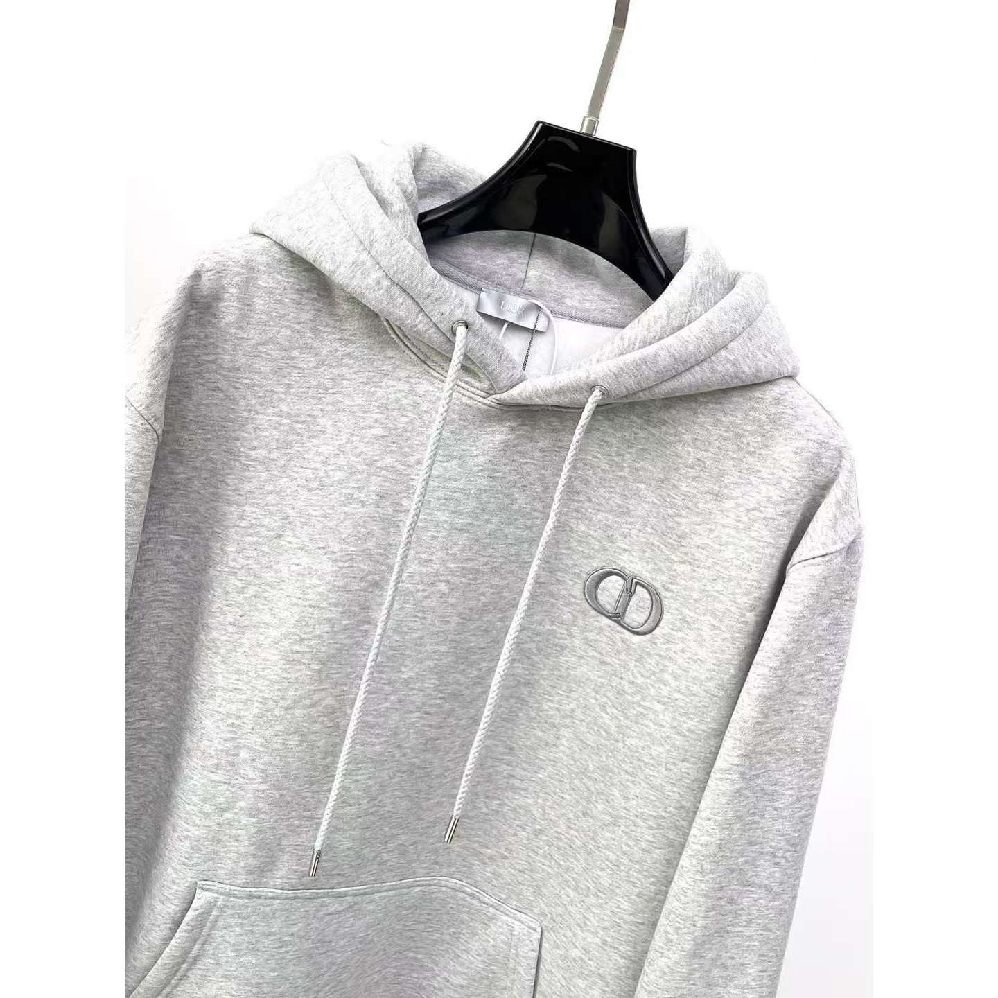 <p>DIOR 连帽卫衣(灰)</p>
