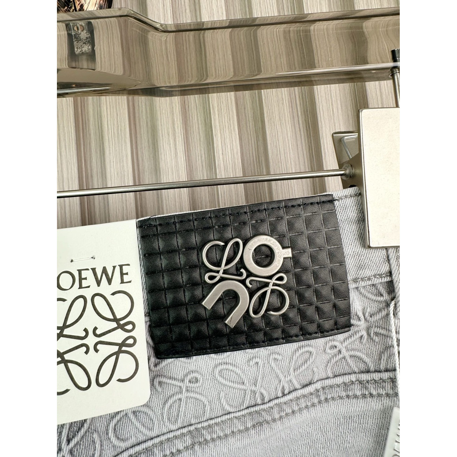 <p>LOEWE 牛仔褲</p>