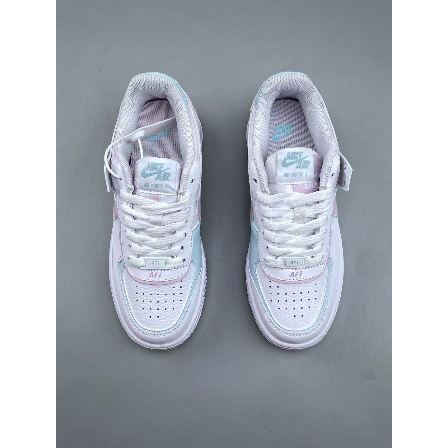 <p>NIKE W AF1 SHADOW 马卡龙空军一号板鞋</p>