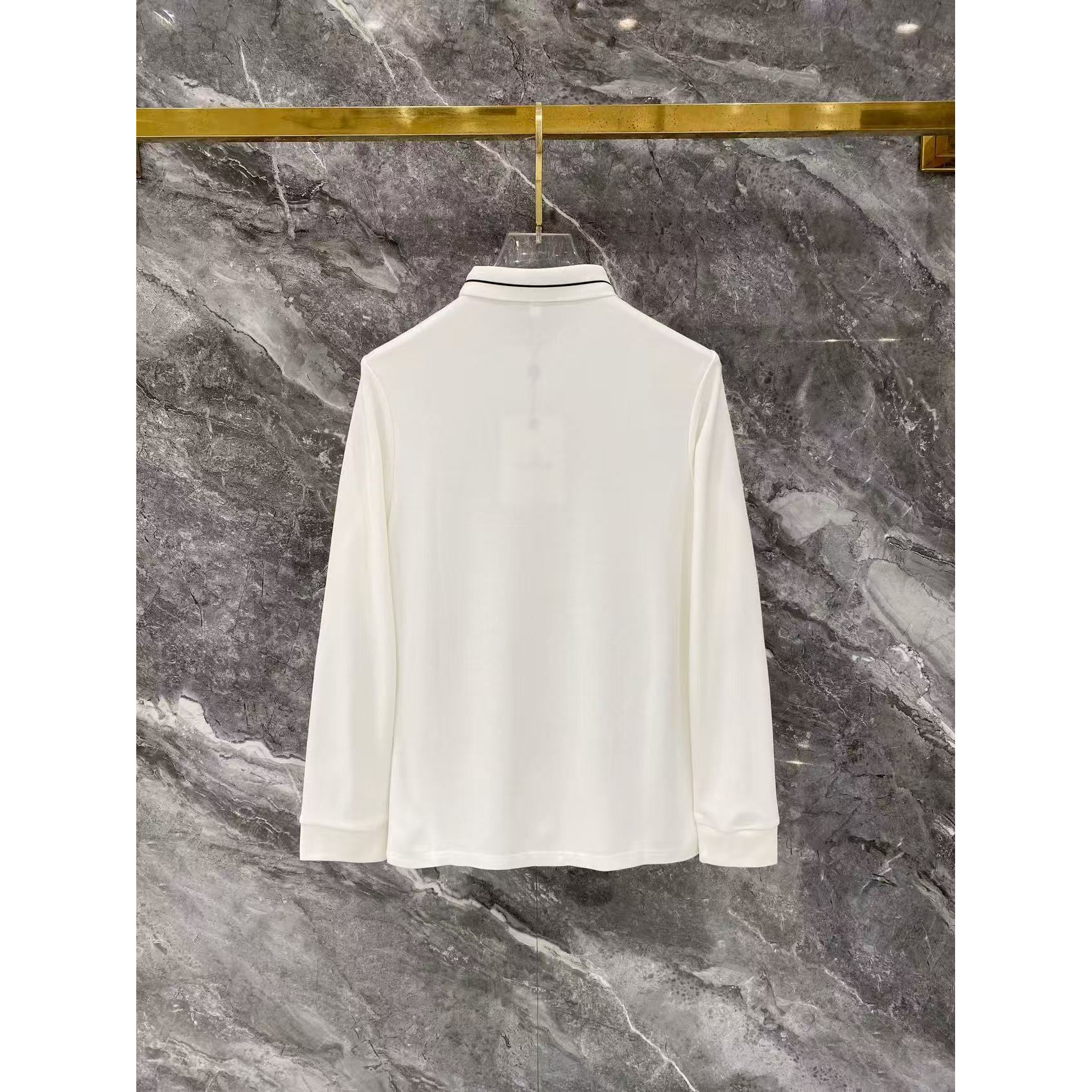 <p>MONCLER 秋冬长袖Polo(783016)</p>