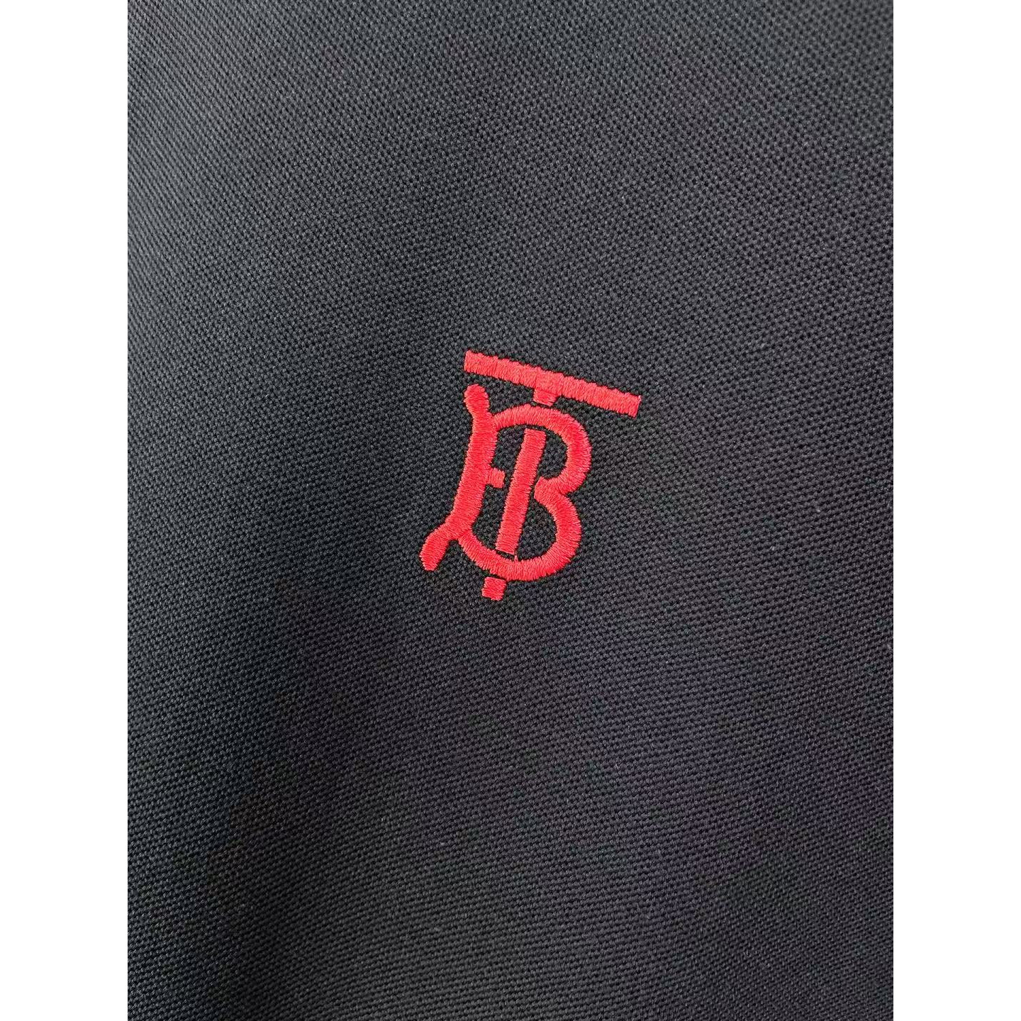 <p>BURBERRY 长袖Polo衫(黑)</p>