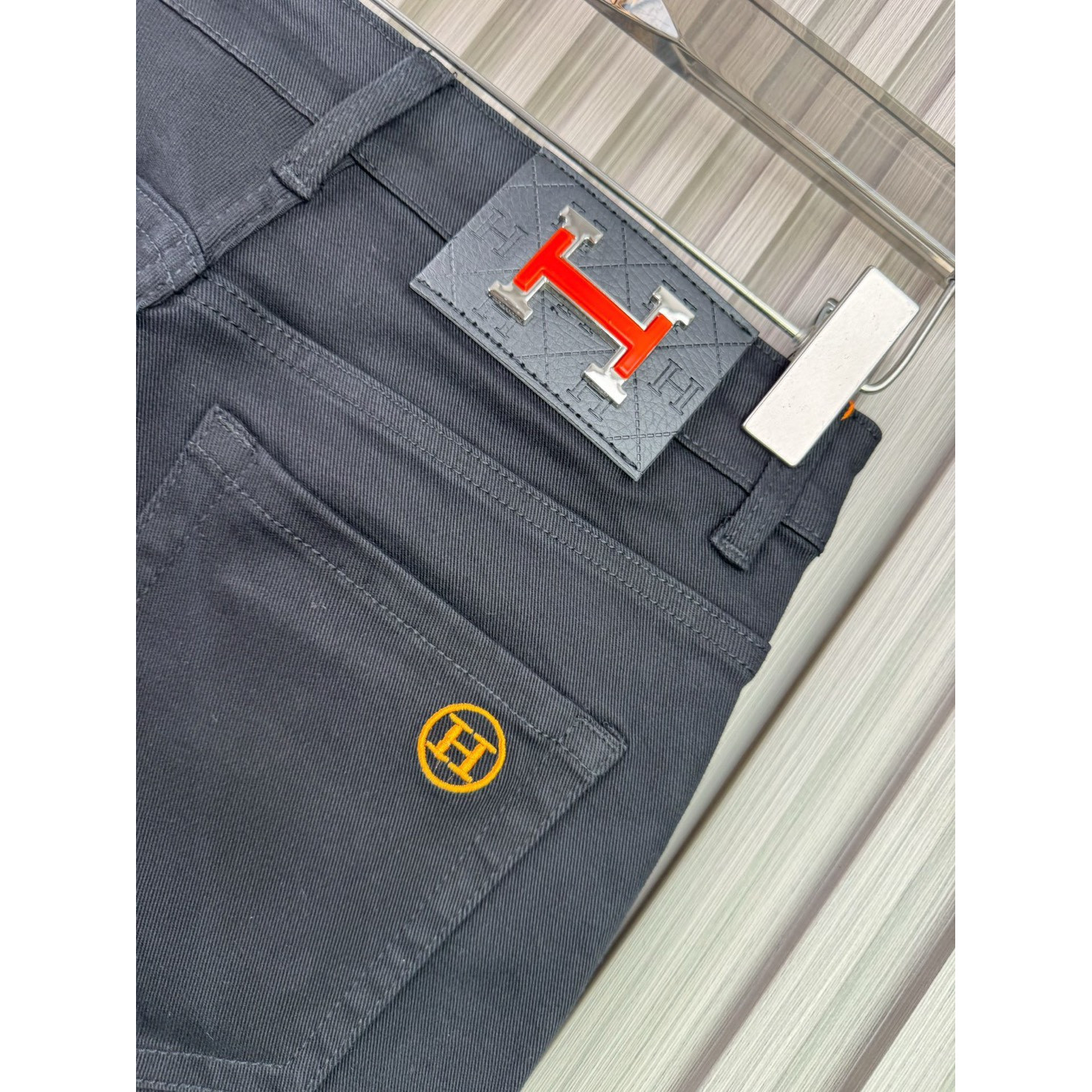 <p>Hermes 休閒牛仔褲</p>