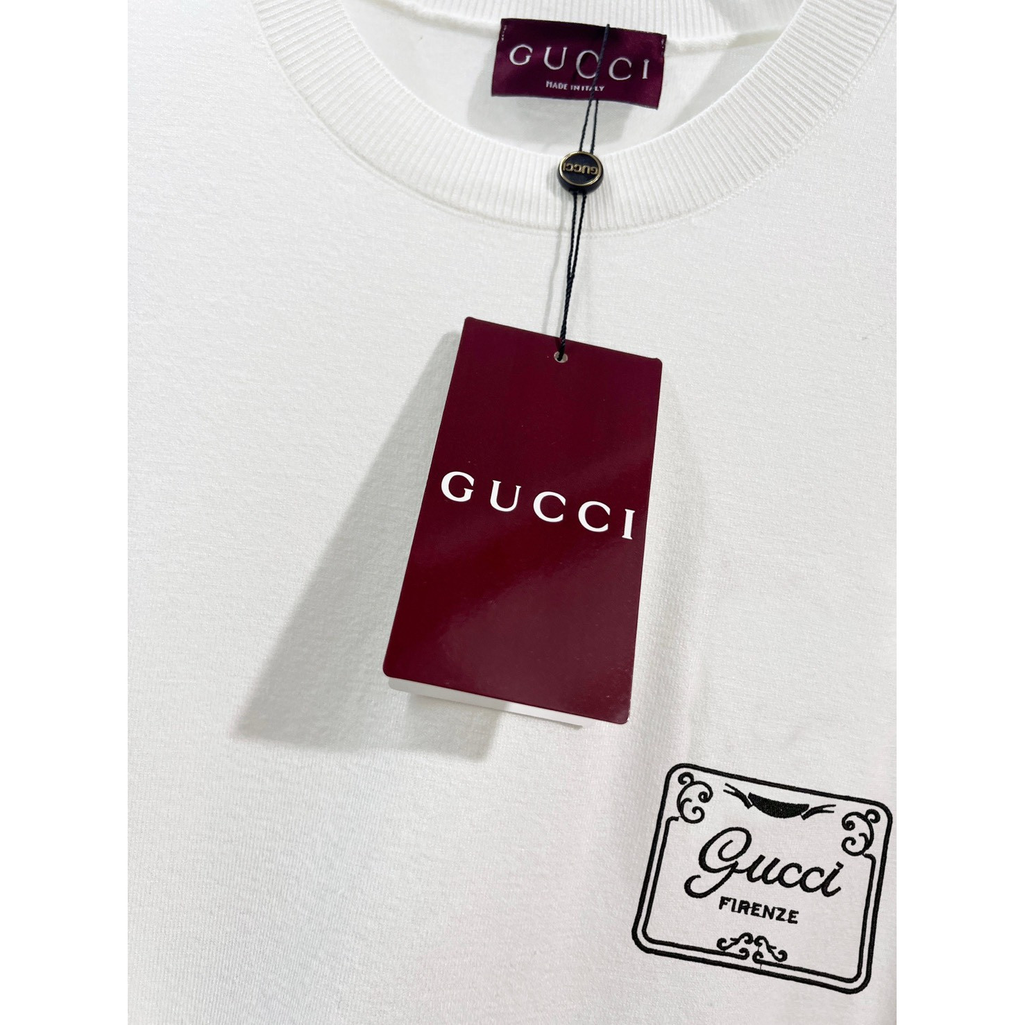 <p>&nbsp;GUCCI 针织衫圆领(白)</p>