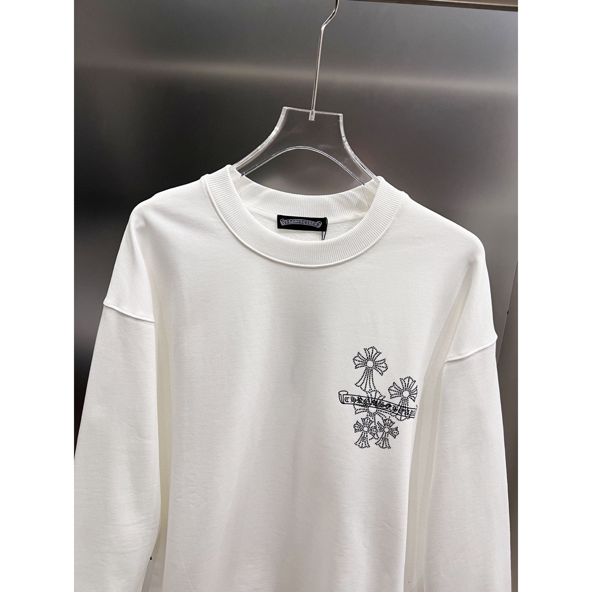 <p>CHROME HEARTS 圆领长袖卫衣(白)</p>