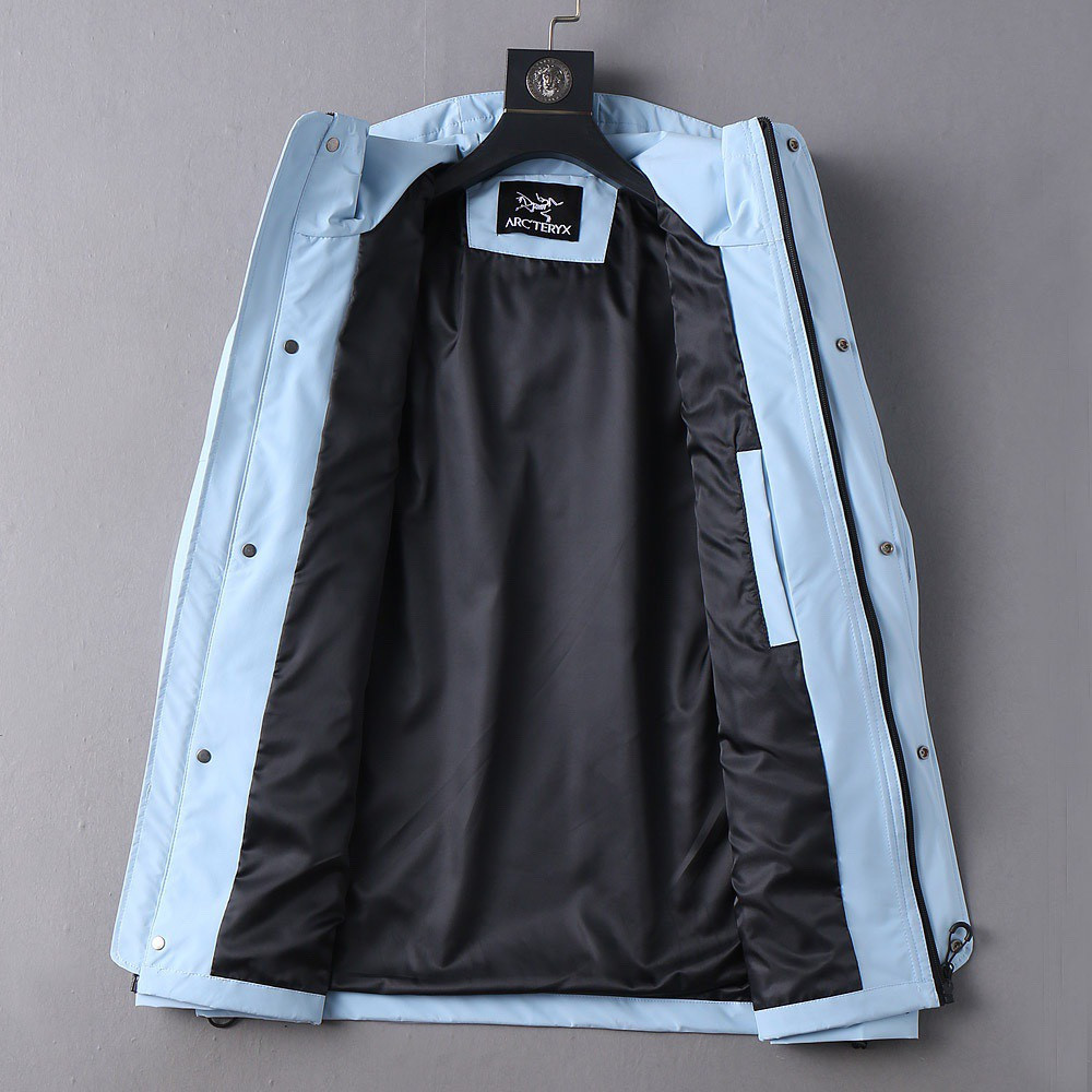 <p>Arc'teryx 新款男士夹克外套</p>