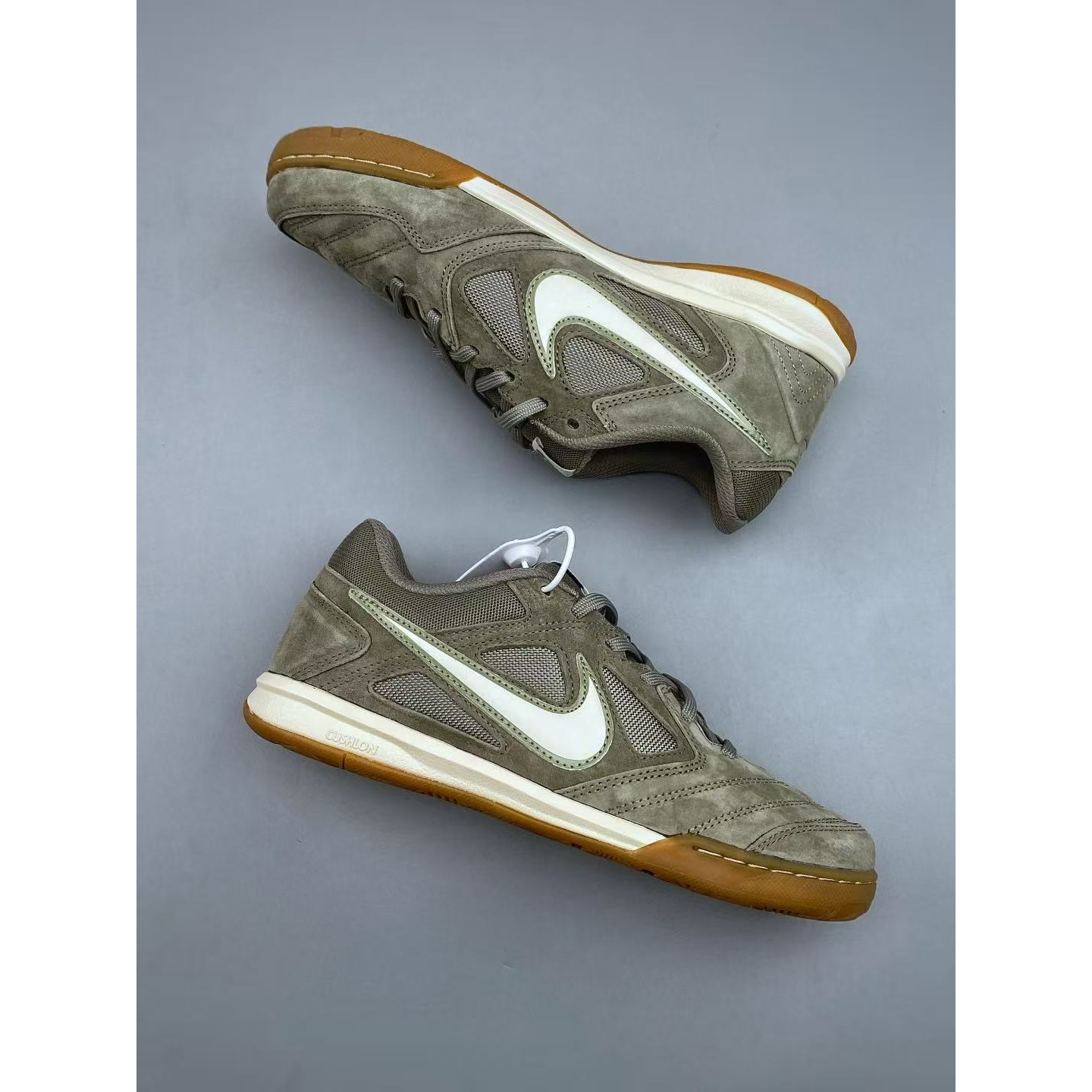<p>NIKE GATO 低帮生活休闲鞋(軍綠)</p>