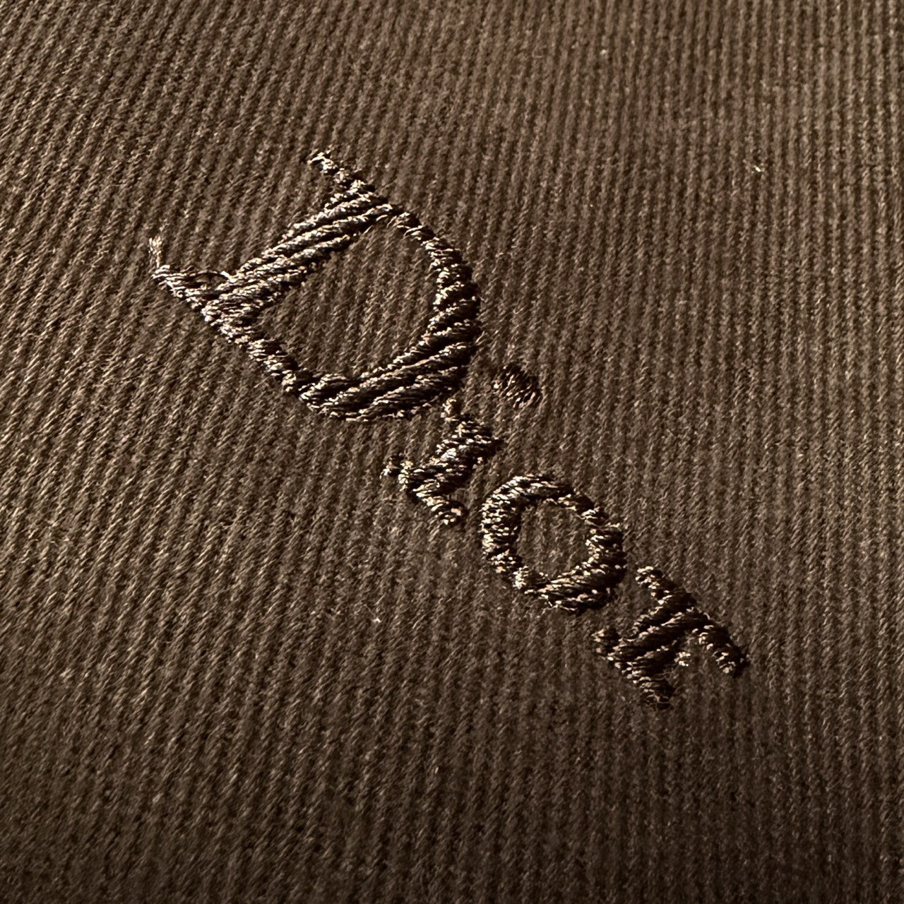 <p>DIOR 走秀款棒球外套(棕)</p>
