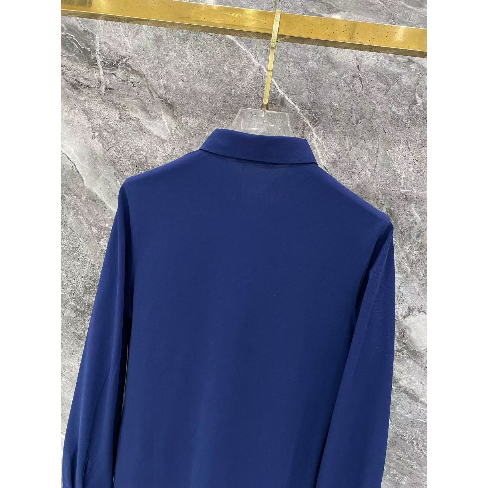 <p>Burberry 秋冬长袖Polo(782993)</p>