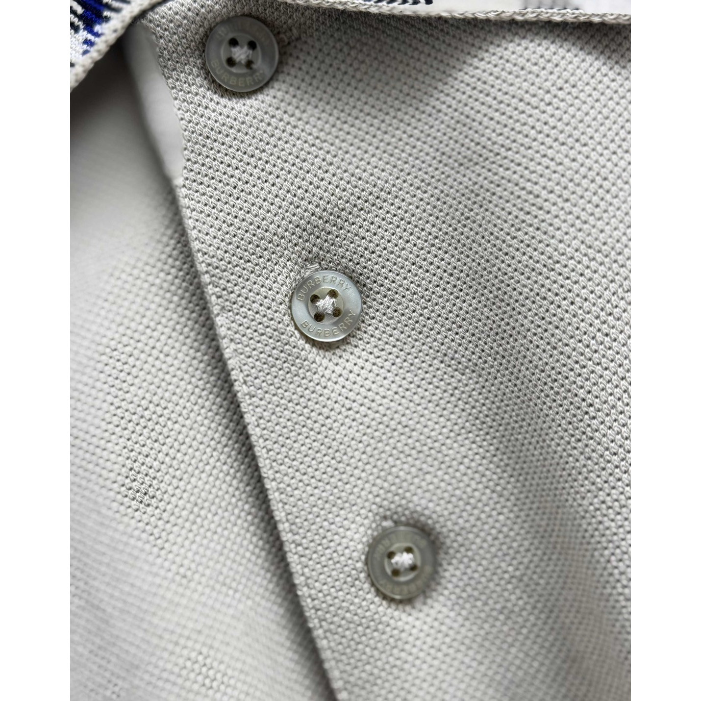 <p>BURBERRY 短袖翻领polo衫</p>