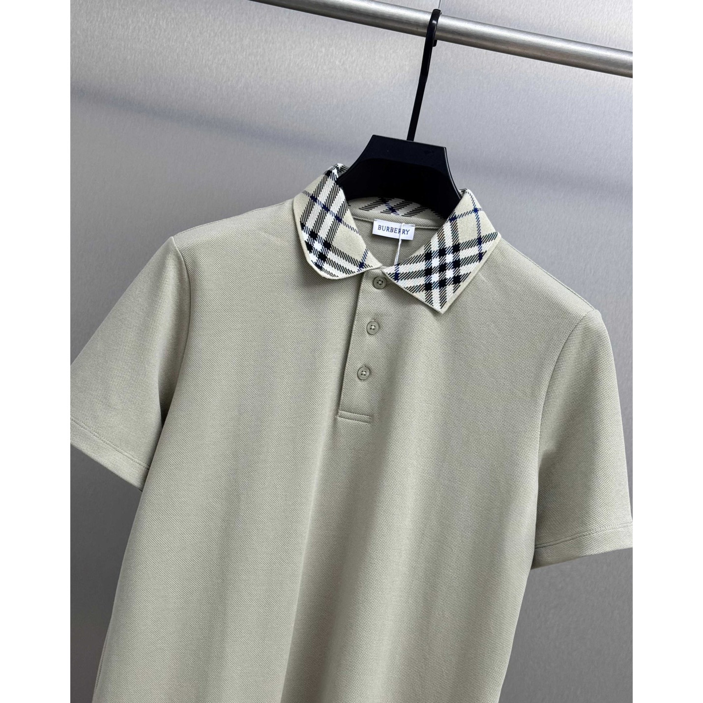 <p>BURBERRY 短袖翻领polo衫</p>