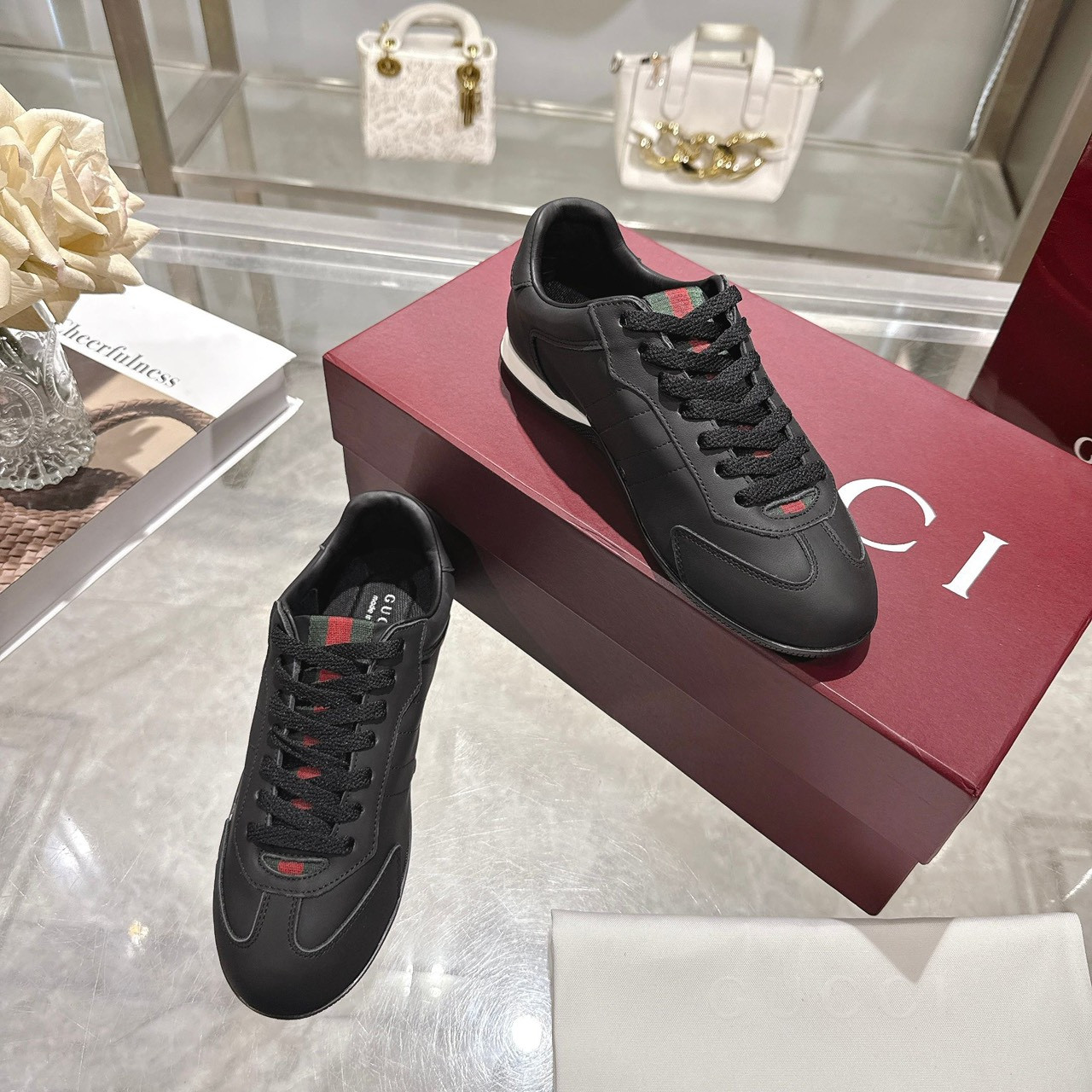 <p>GUCCI 德训鞋(男款-黑)</p>