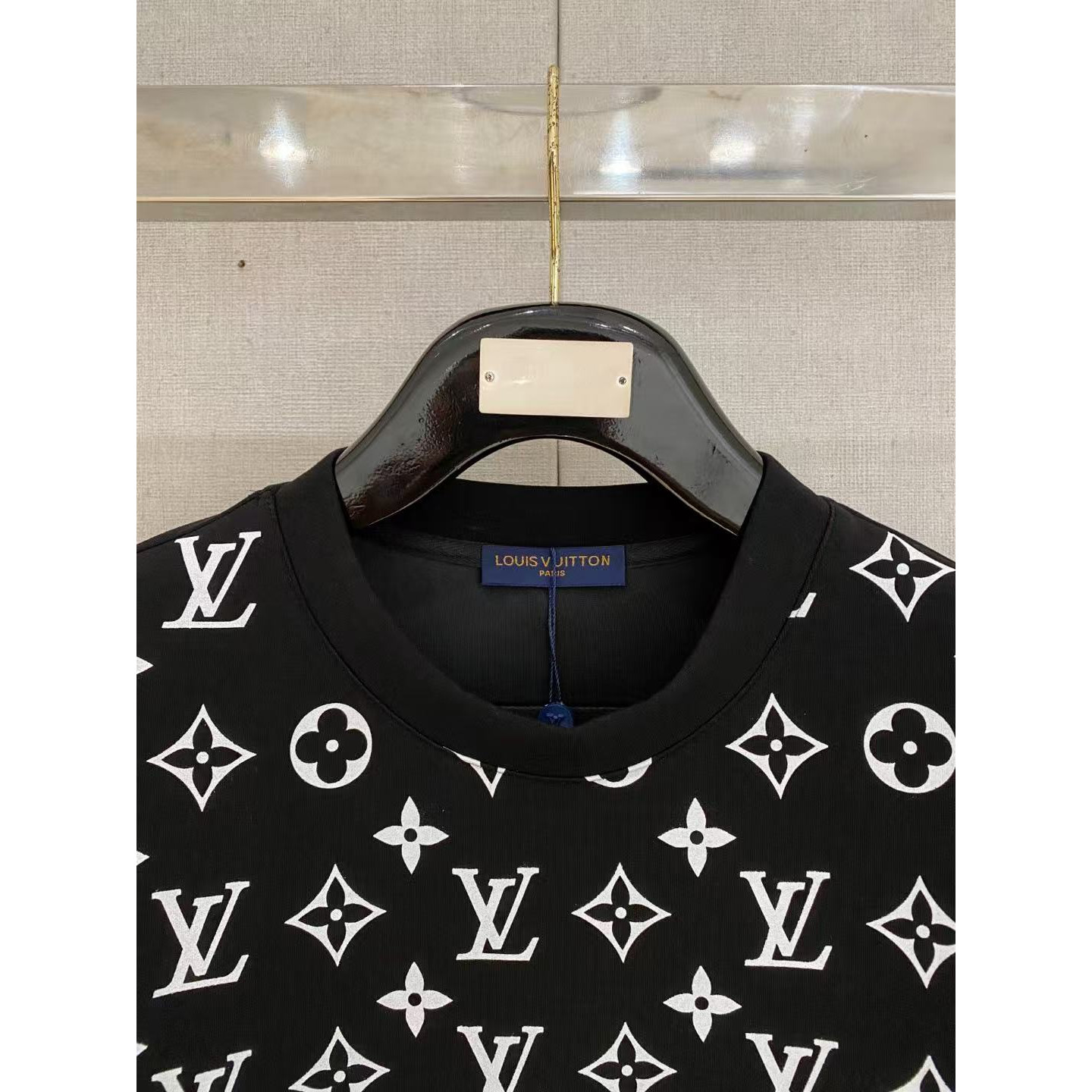 <p>LV 太空棉卫衣(黑)</p>