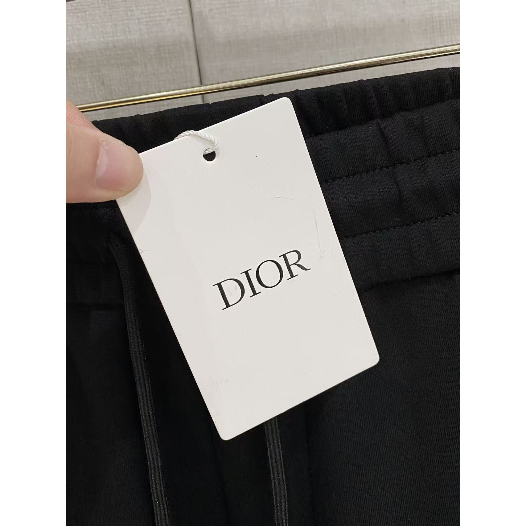 <p>DIOR 男士长裤(782450)</p>