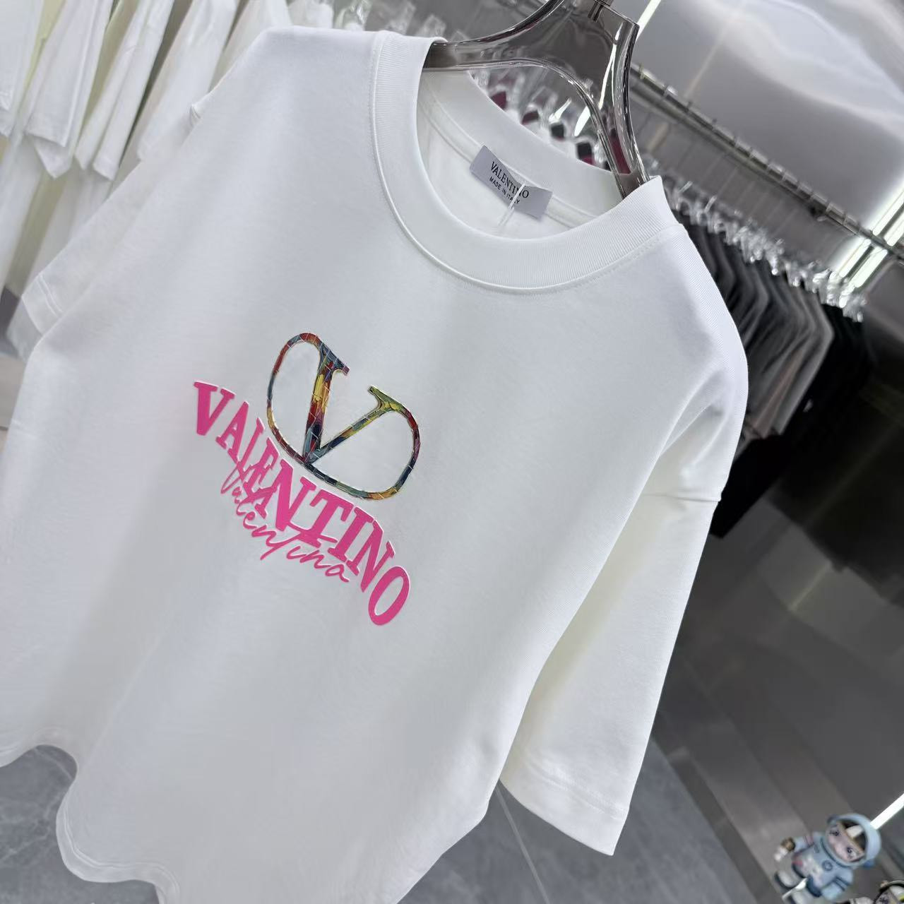 <p>VALENTION 圓領T恤</p>