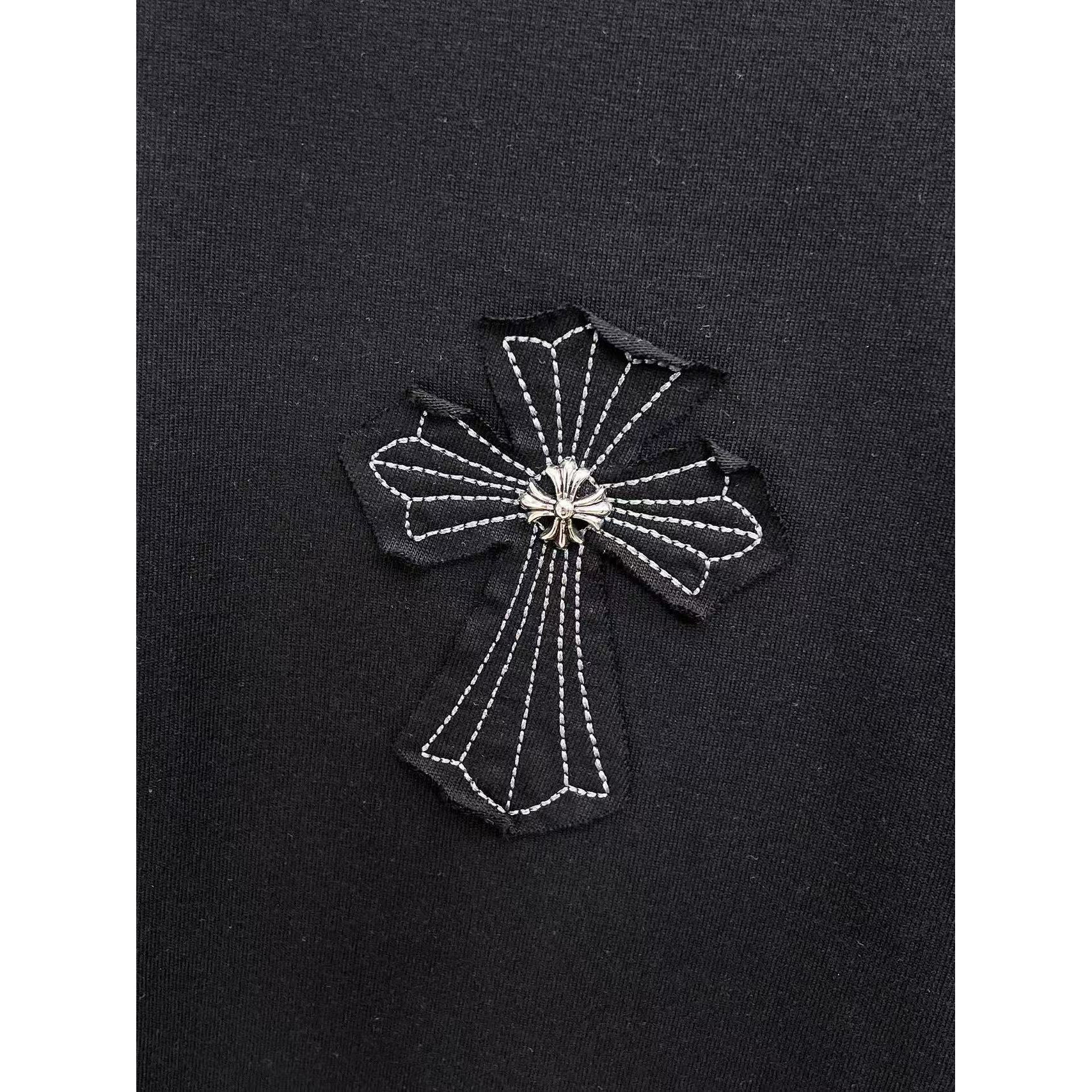 <p>CHROME HEARTS 专柜新款短袖T恤(黑)</p>