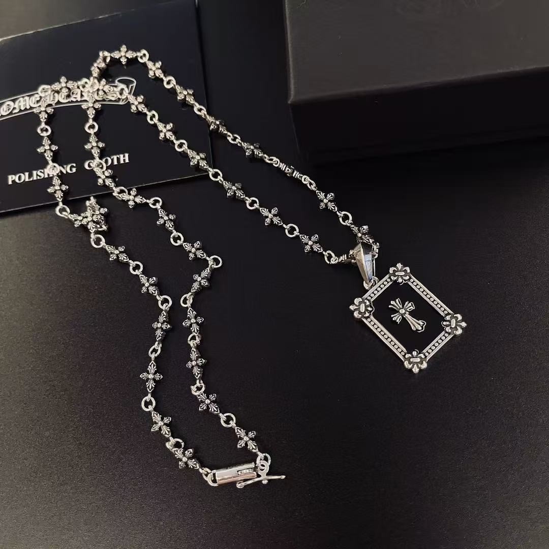<p>CHROME HEARTS 项链</p>