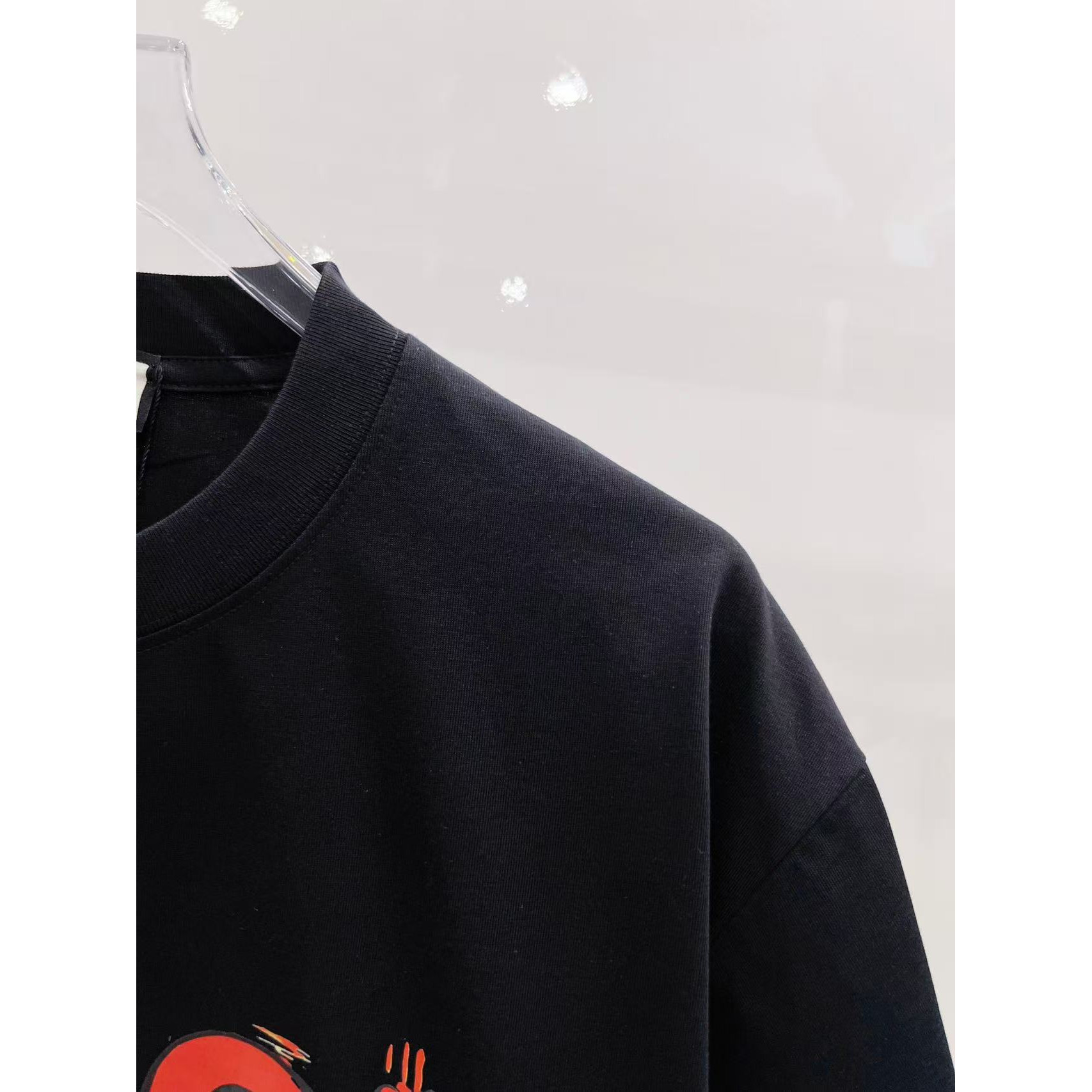 <p>GUCCI 短袖圆领T恤(黑)</p>