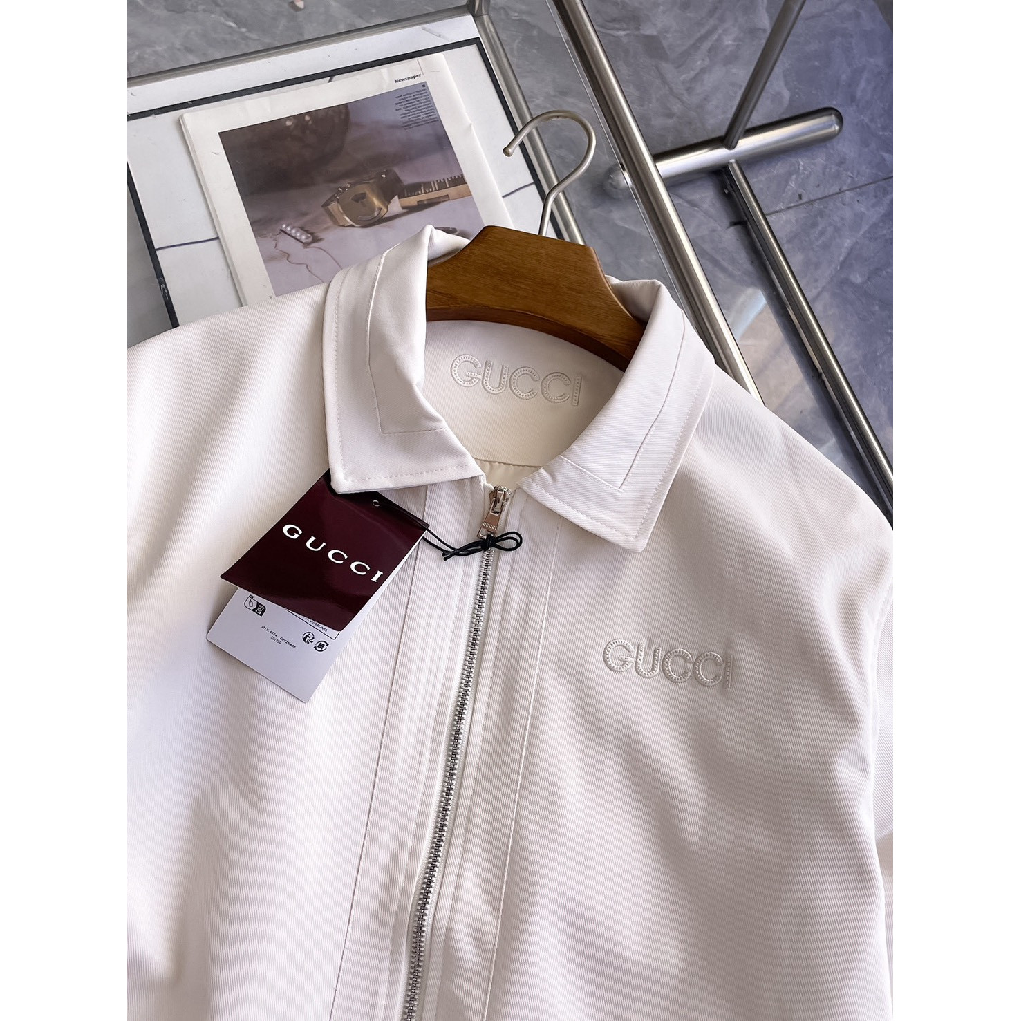 <p>GUCCI 男士夹克外套(白)</p>