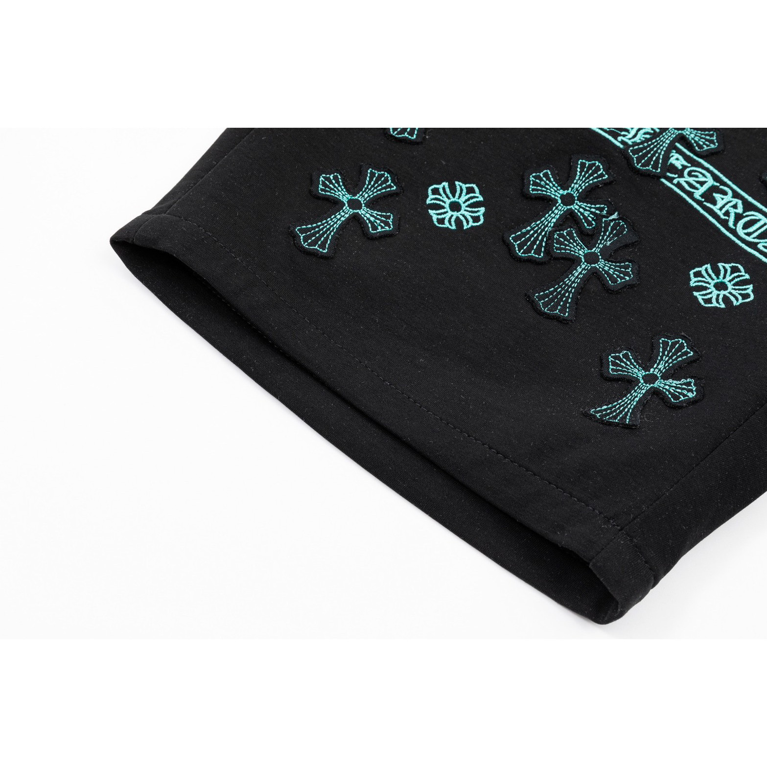 <p>CHROME HEARTS 休闲短裤(黑)</p>
