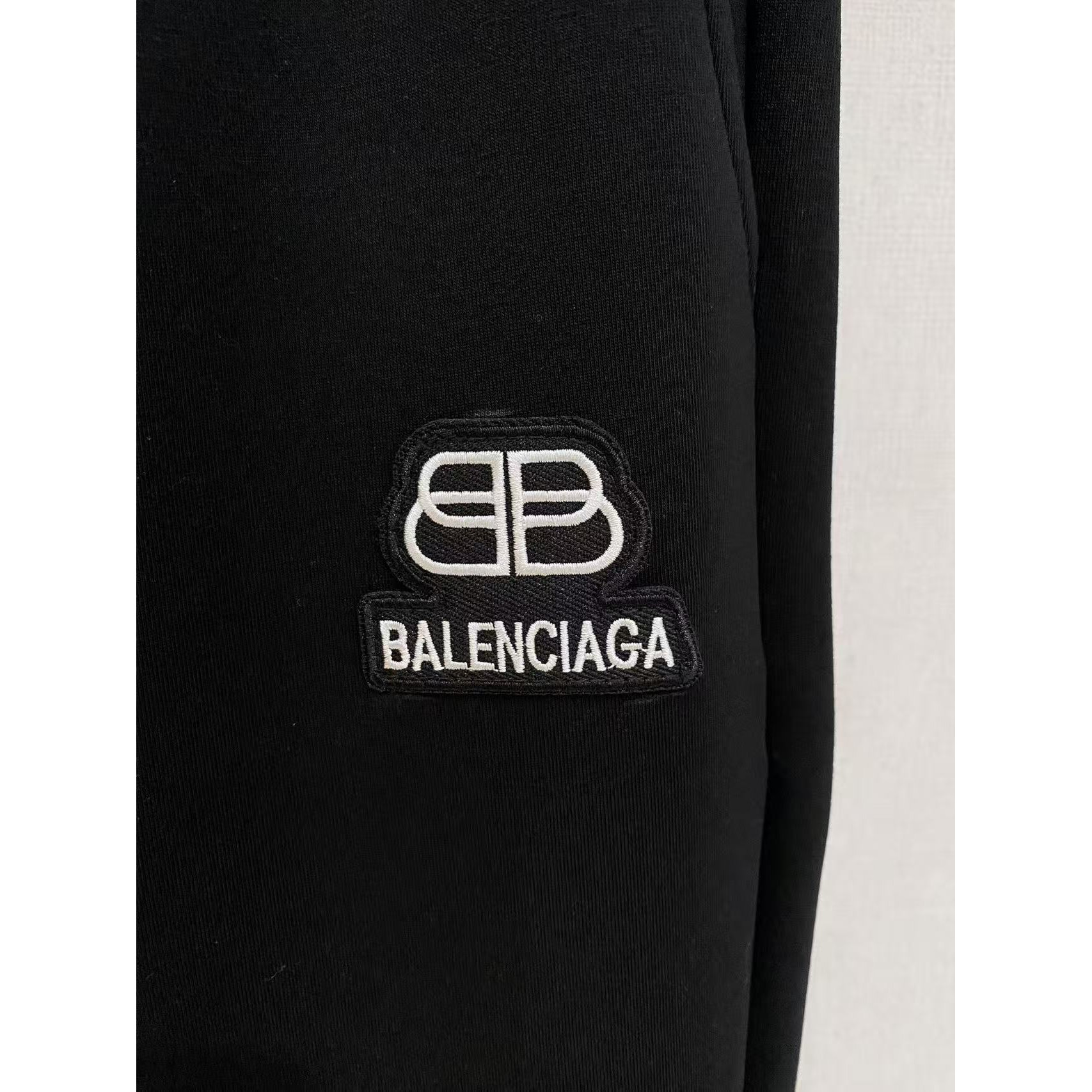 <p>Balenciaga 男士长裤(782444)</p>
