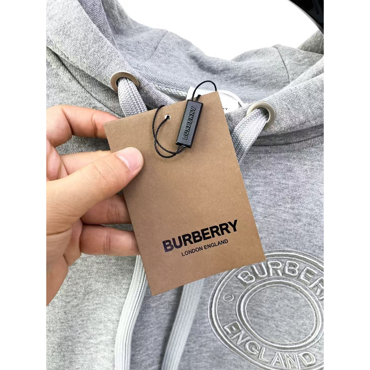 <p>BURBERRY 连帽卫衣(灰)</p>