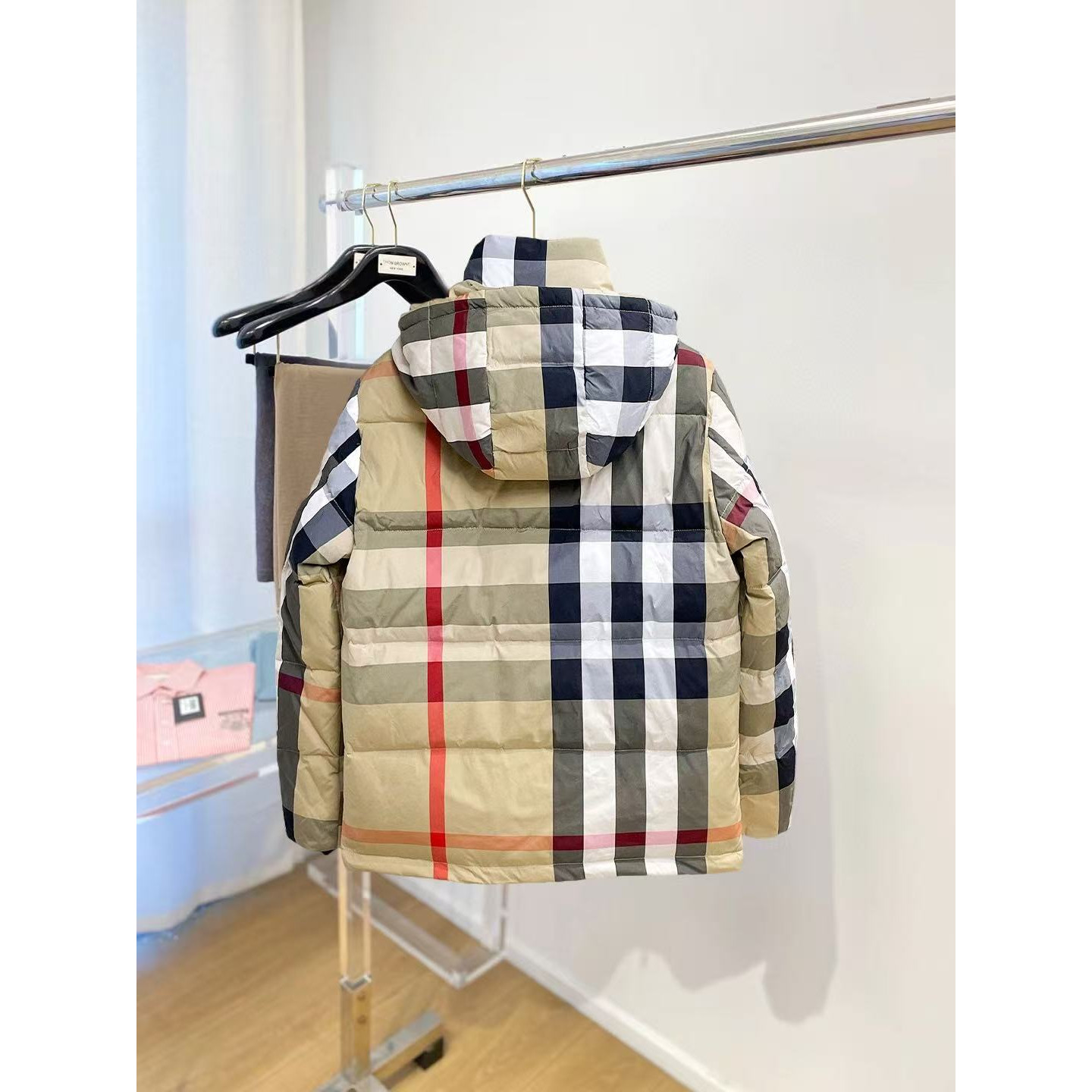 <p>BURBERRY 秋冬新款羽绒服(卡其)</p>