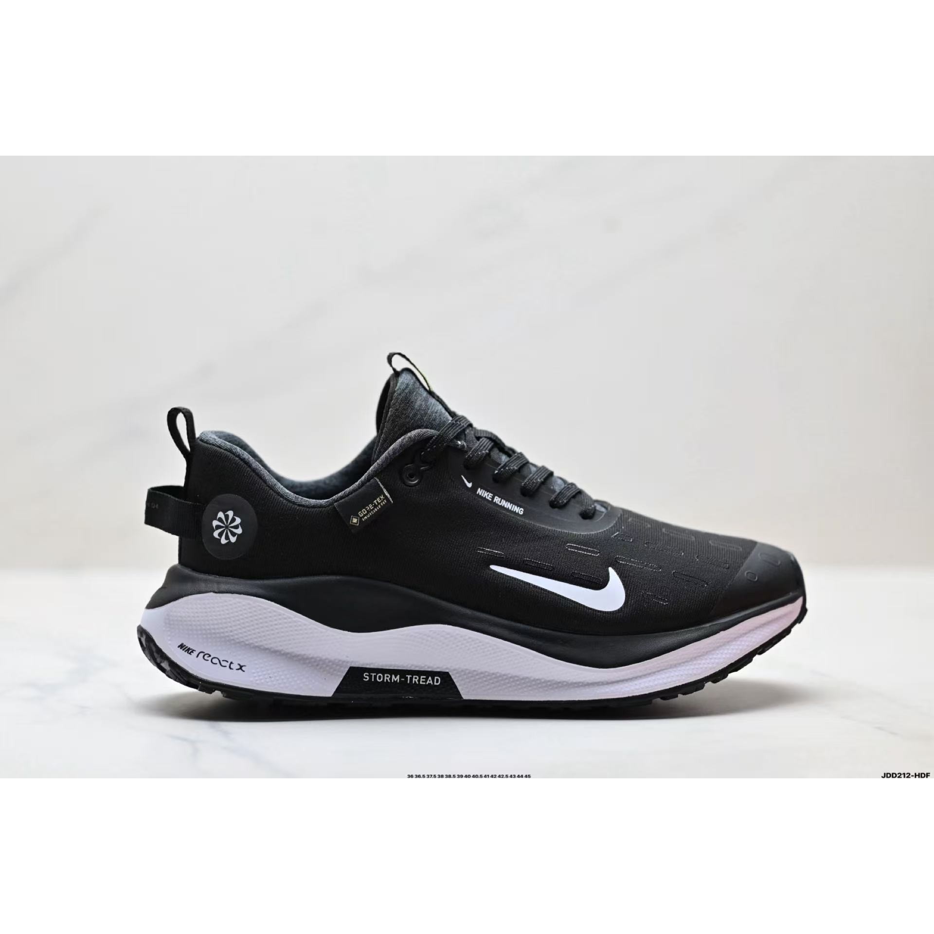 <p>&nbsp;NIKE REACTX INFINITY RN 4 GTX 马拉松跑鞋 (黑)</p>