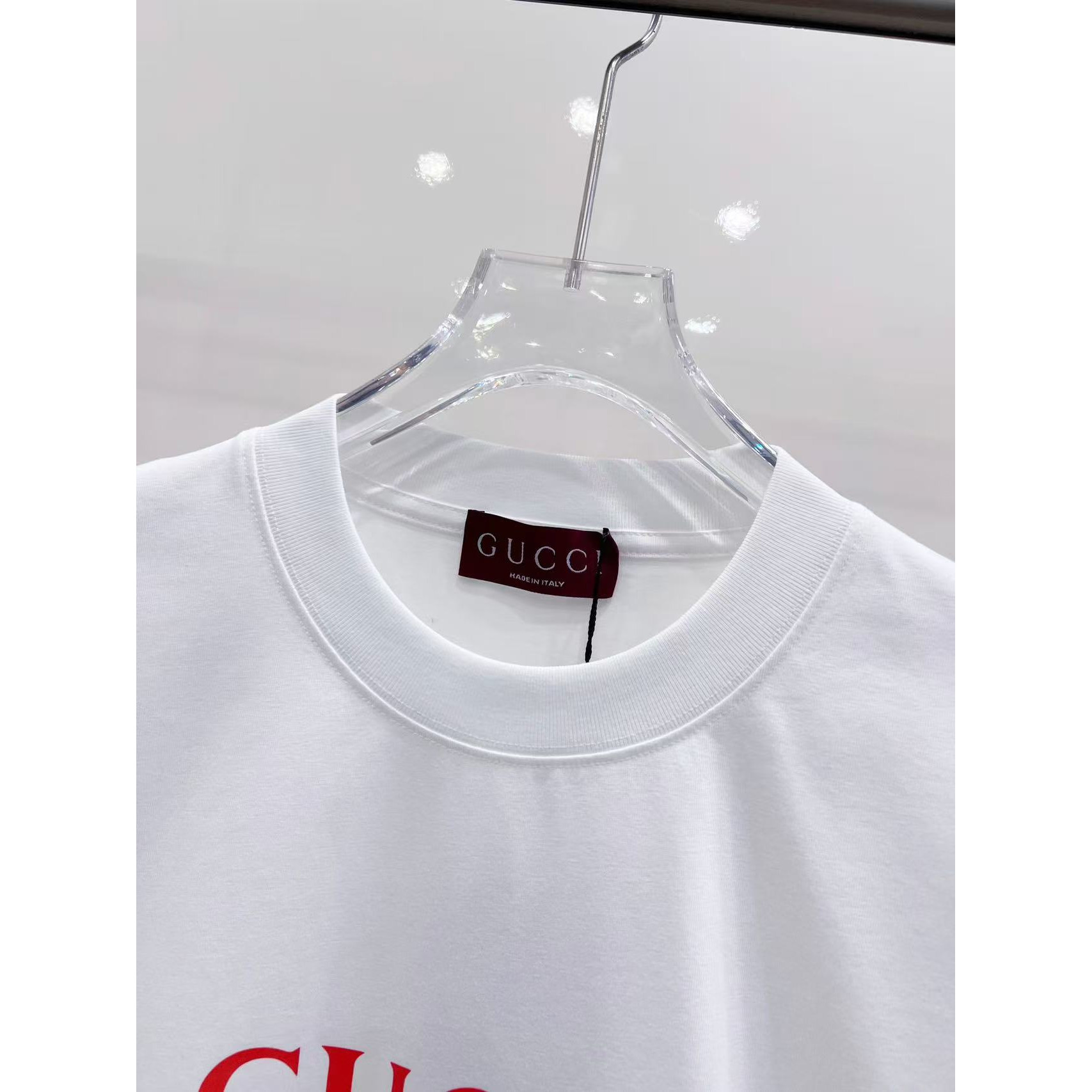 <p>GUCCI 短袖圆领T恤(白)</p>