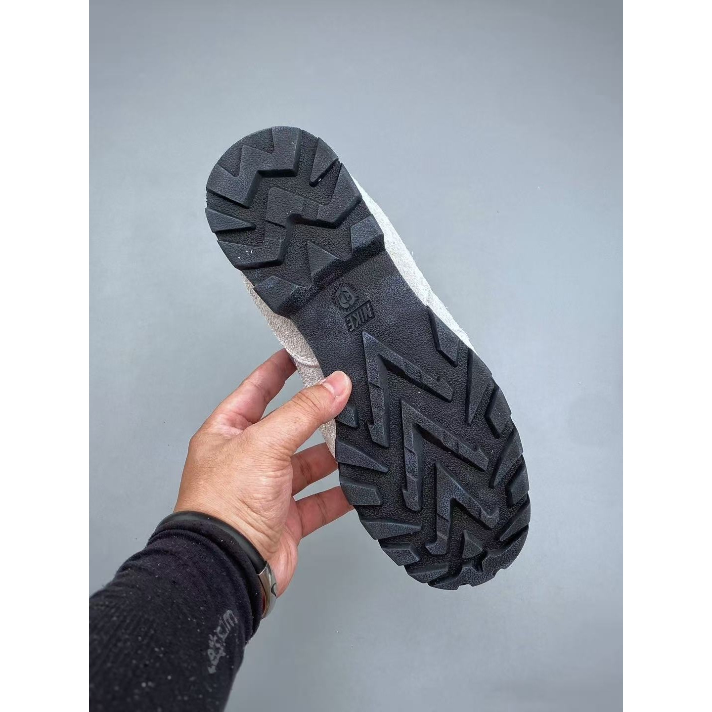 <p>Nike ACG Torre&ldquo;Light Pumice&rdquo; 户外功能鞋(藍/黑/灰/白/卡其)</p>