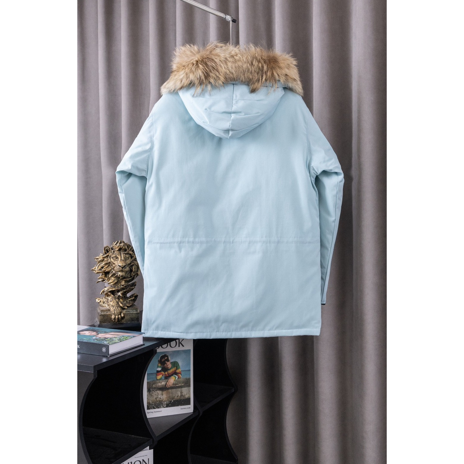 <p>Canada Goose 顶级狼毛Expedition 08款 4660M 远征派克羽绒服(浅冰蓝)</p>