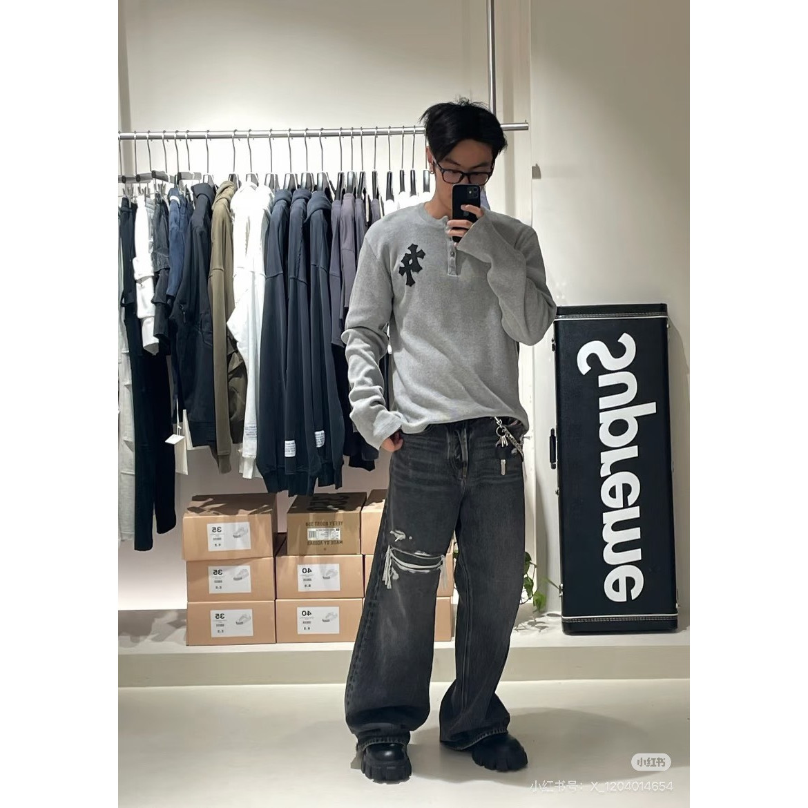 <p>CHROME HEARTS 双十字架亨利领华夫格长袖(灰)</p>