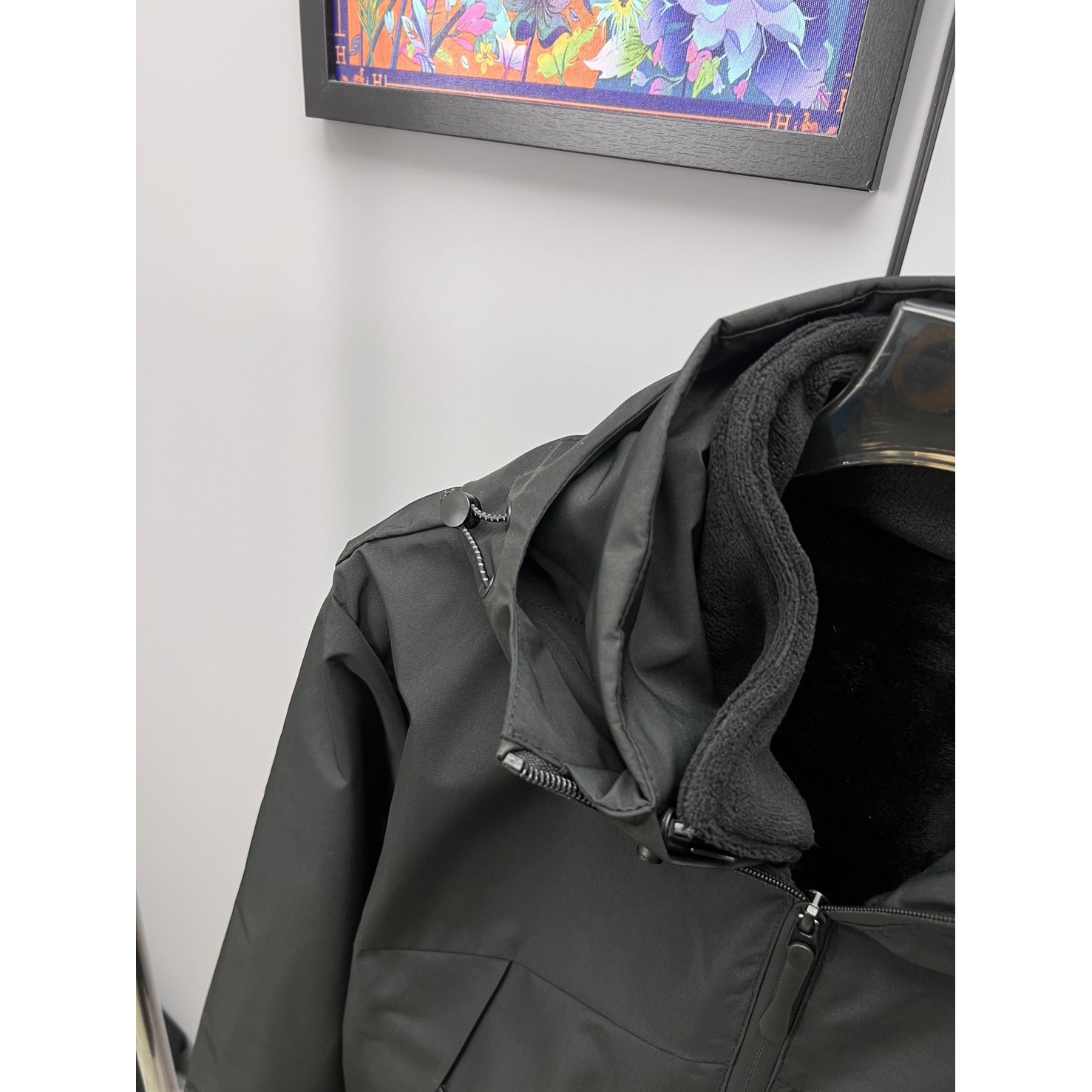 <p>KOLON SPORT KR系列冲锋衣外套(黑)</p>