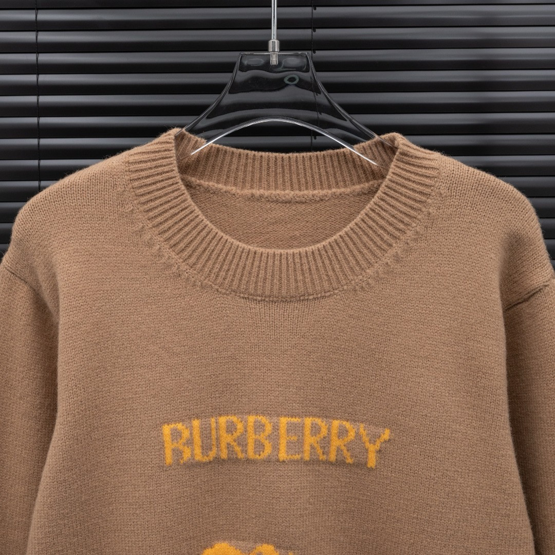 <p>BURBERRY&nbsp;战马 LOGO长袖毛衣</p>