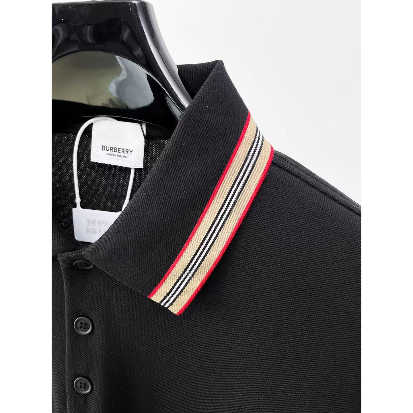 <p>BURBERRY 长袖Polo衫(黑)</p>
