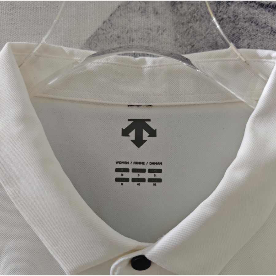<p>DESCENTE 短袖Polo衫</p>