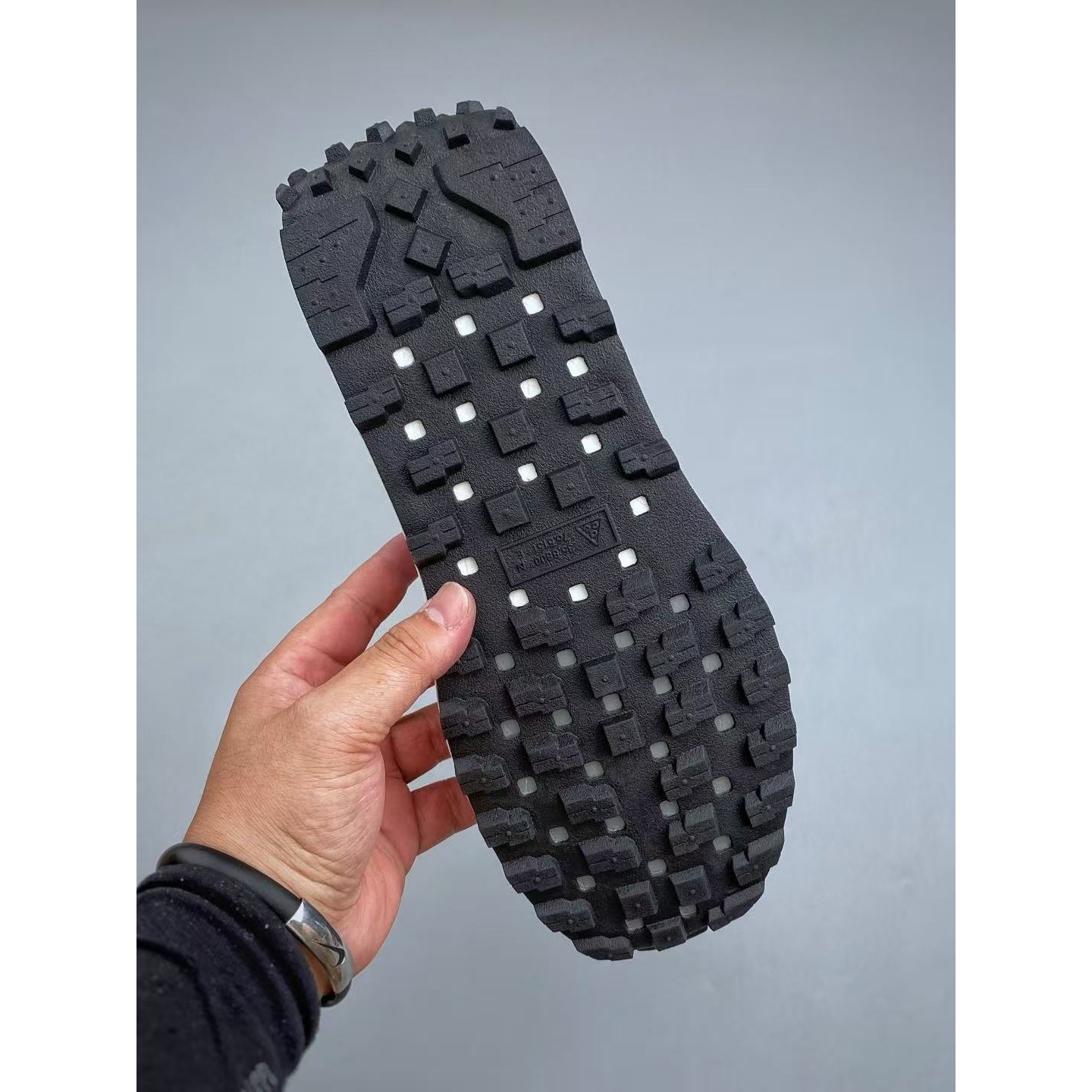 <p>Nike ACG LDV 越野跑鞋(紅)</p>