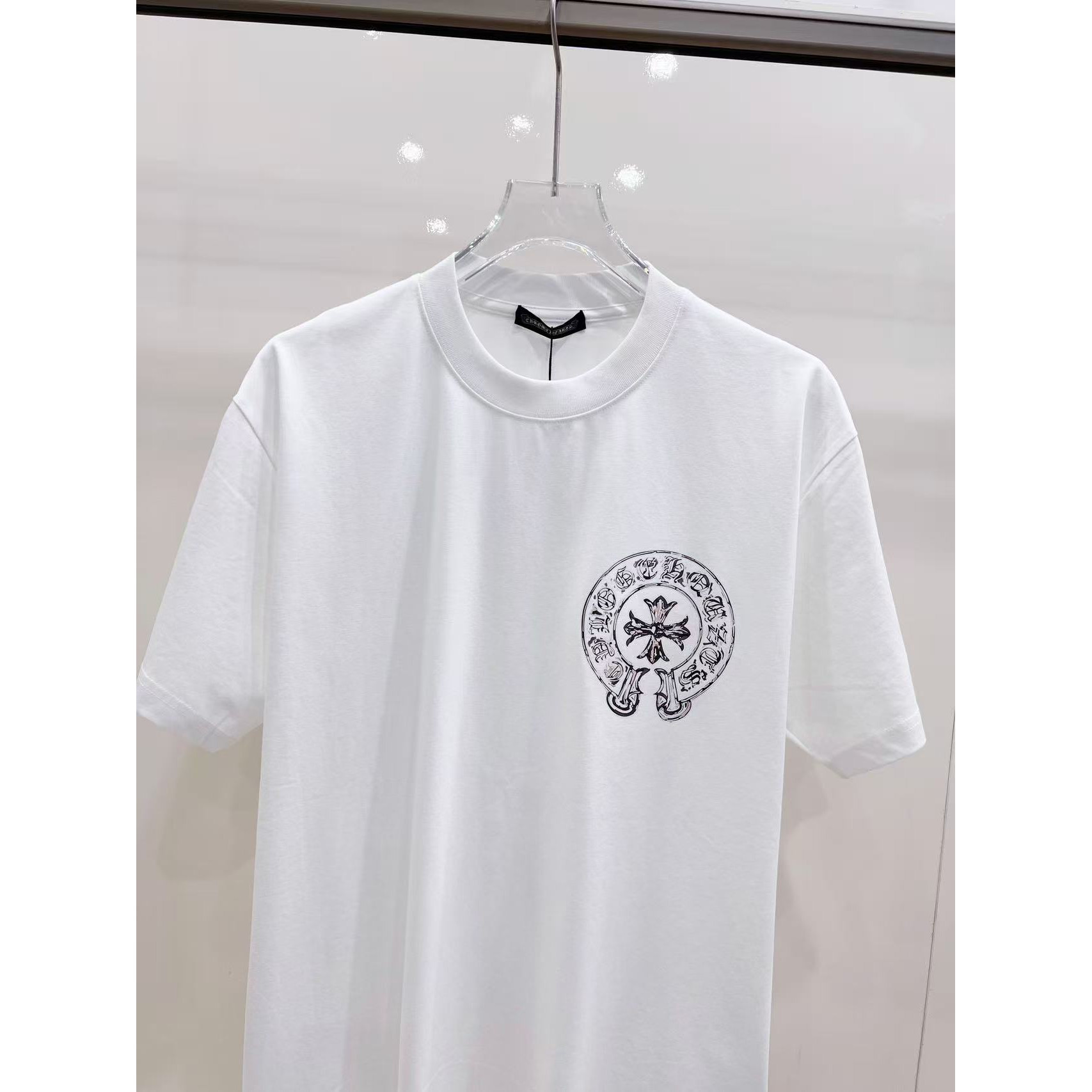 <p>CHROME HEARTS 手绘泼墨短袖t恤(白)</p>