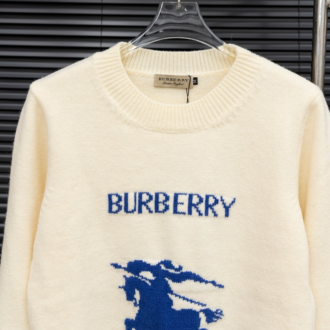 <p>BURBERRY&nbsp;战马 LOGO长袖毛衣(米黃)</p>