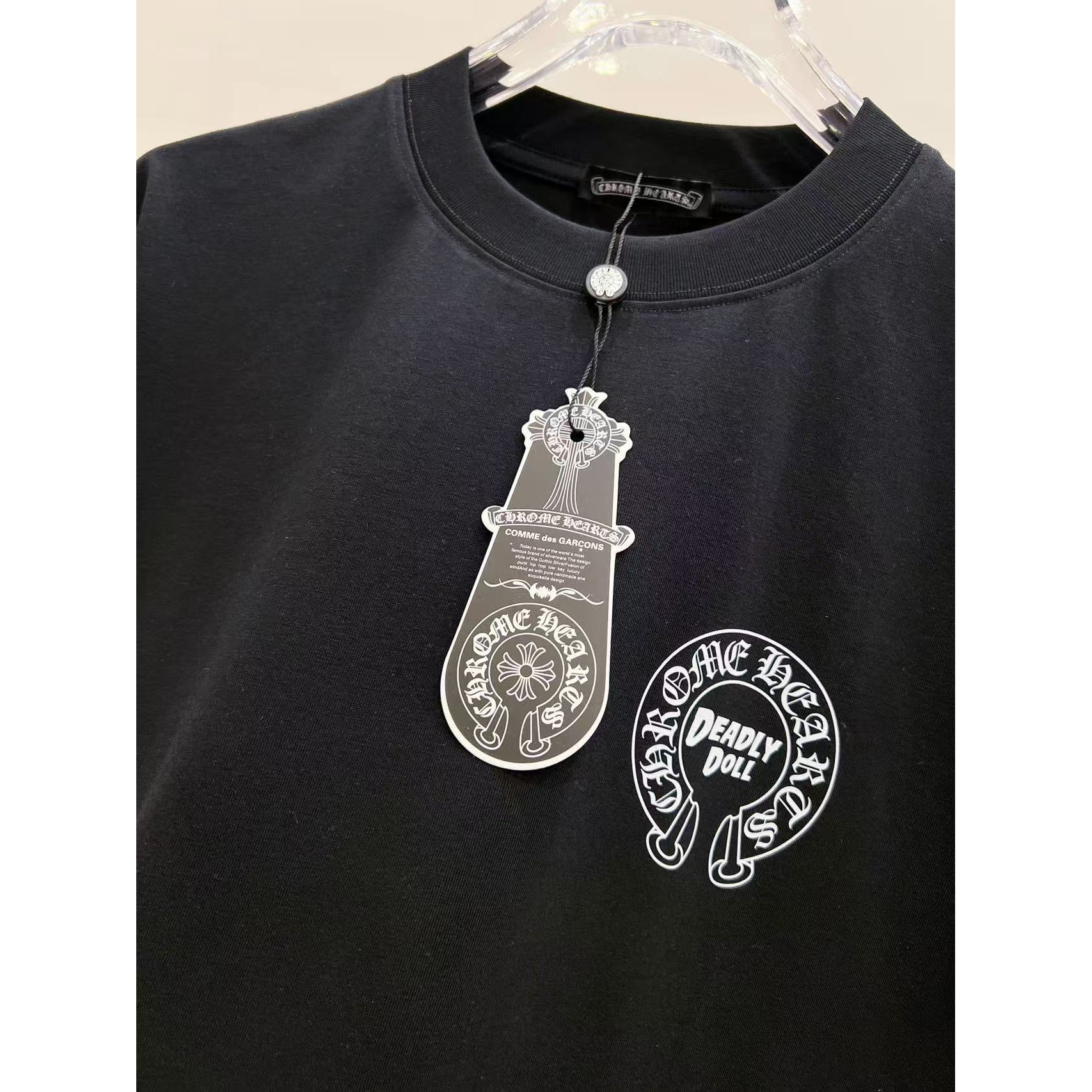 <p>CHROME HEARTS &amp; Deadly Doll 联名短袖(黑)</p>
